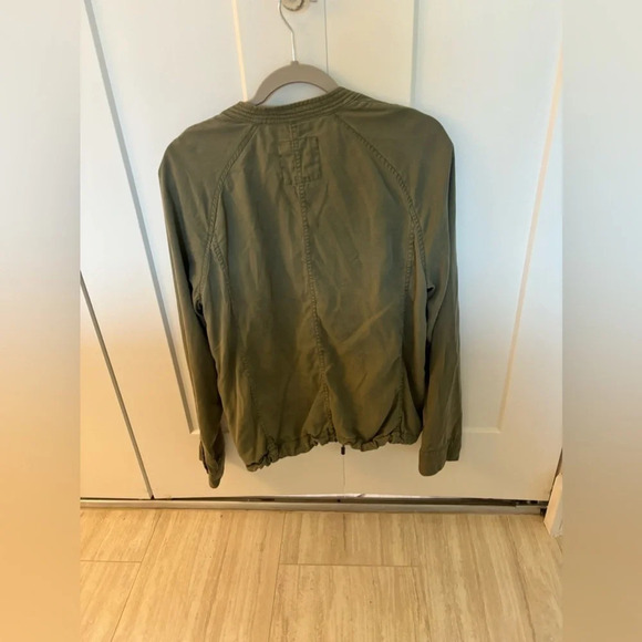 Gap womens tencel military green tencel jacket size M - Picture 2 of 4